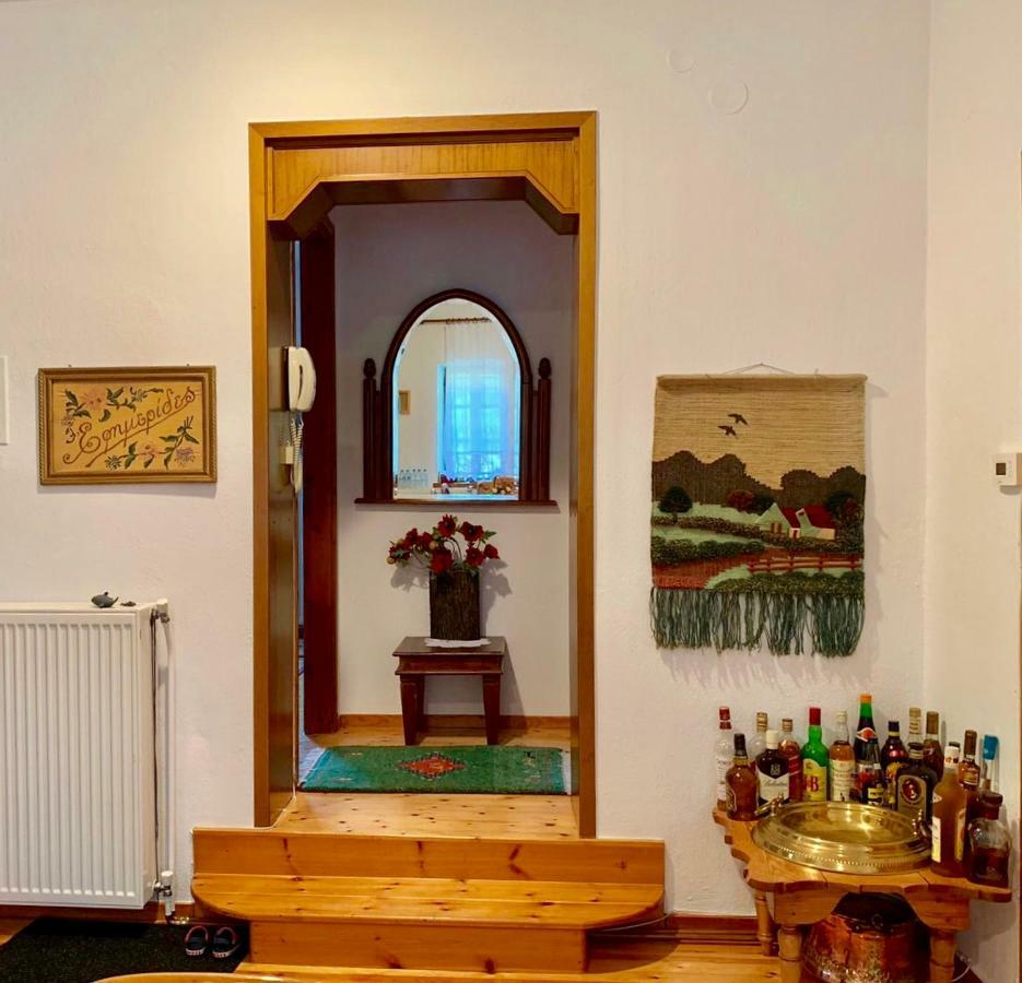 הוילה Nimfaíon Πέτρινο Παραδοσιακό Σπίτι "Χιονάτη" מראה חיצוני תמונה
